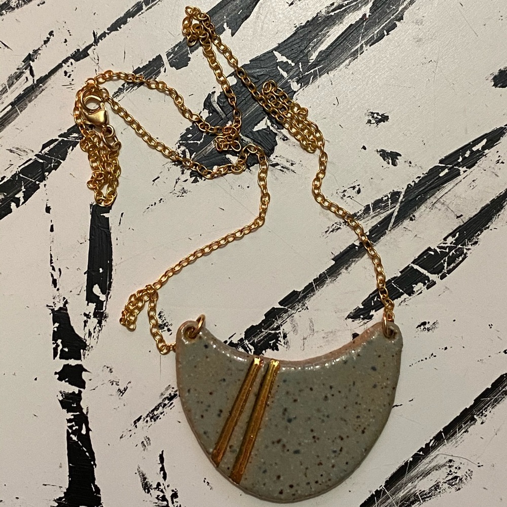Porcelain and Stone Striped Wave Pendant Necklace
